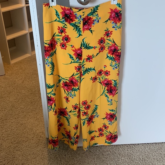 Express High Rise Flare Cropped Pants - Picture 2 of 4